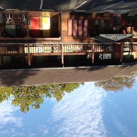 غاربرفيل Humboldt Redwoods Inn المظهر الخارجي الصورة